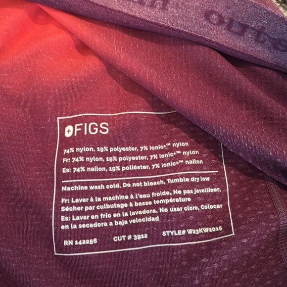 Figs, long sleeved top - Picture 7 of 15